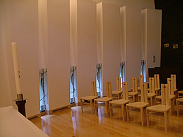 「ただ一つの心」 　2004年　オタワ愛徳修道女会　礼拝堂 